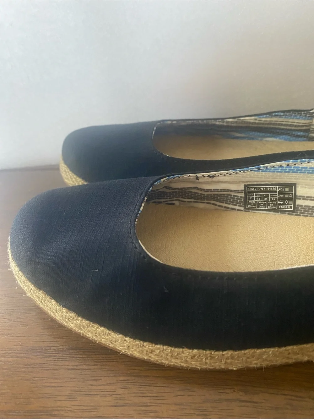UGG Black Espadrille Ballet Flats with Jute Sole Size 7 Open Box